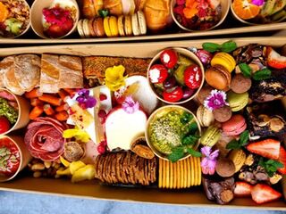 Platter boxes